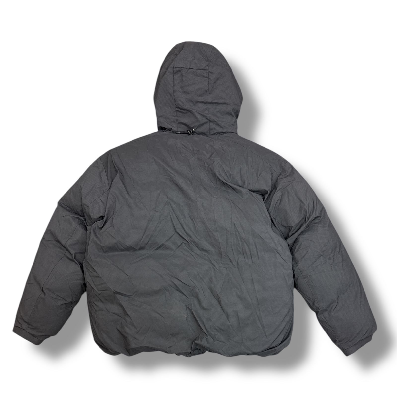 BROCHURE × ALWYTH 23AW ARGENTUM HOODY コラボ ダウンジャケット