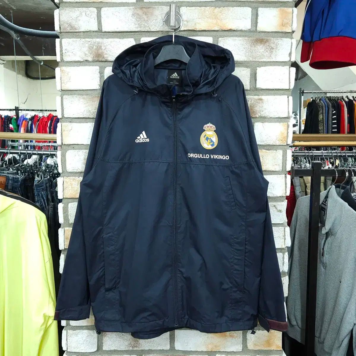 adidas(アディダス) レアルマドリード ウィンドブレーカー