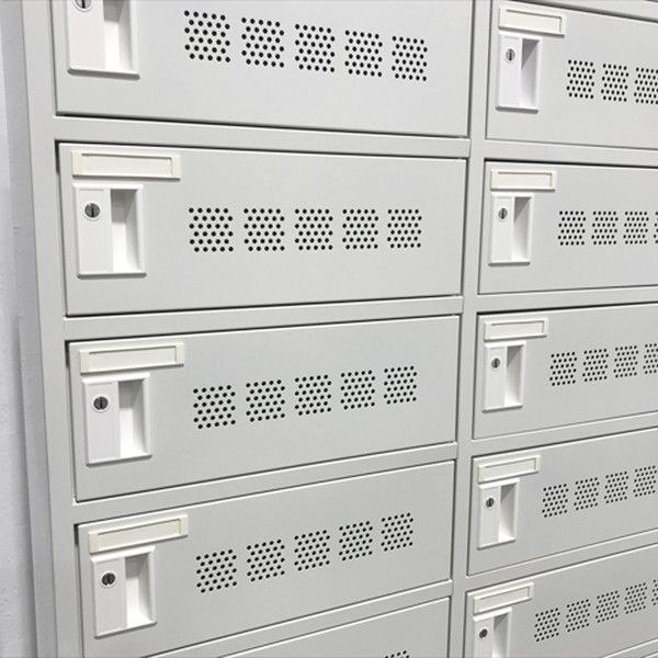 20人用パーソナルロッカー 鍵付き 2列10段 PCロッカー プラス ホワイト MARWIL-DEMENAGEMENTS_CH