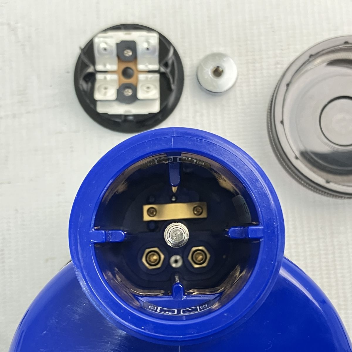 最安値で ジャンク INON D-180S Auto Twin Flash フラッシュ 発光機器 ダイビング用品 N10463452