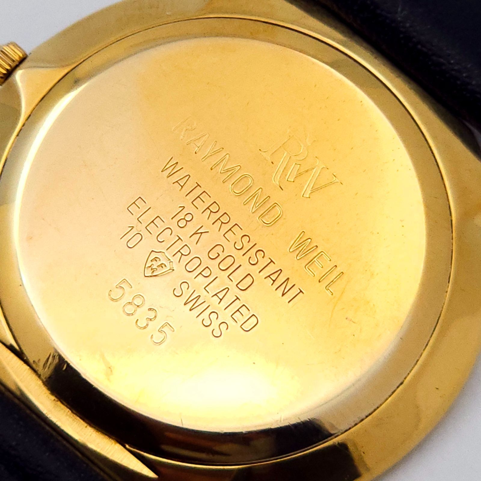 RAYMOND WEIL レイモンドウィル 5835 QZ 動作品 raymond weil 時計の値段と価格推移