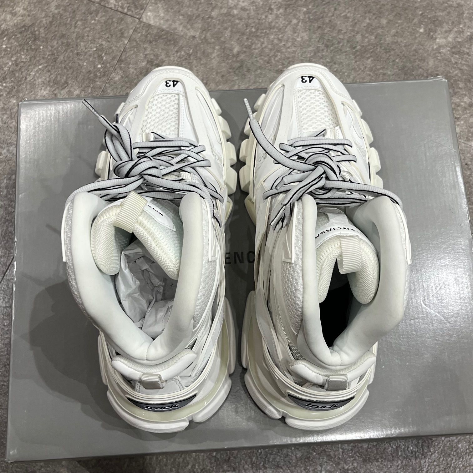 新品 BALENCIAGA TRACK HIKE 'WHITE' トラックハイ スニーカー
