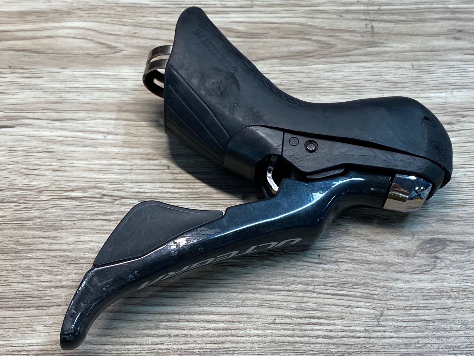 IU893 シマノ SHIMANO アルテグラ ULTEGRA ST-R8020 STIレバー 11S 右