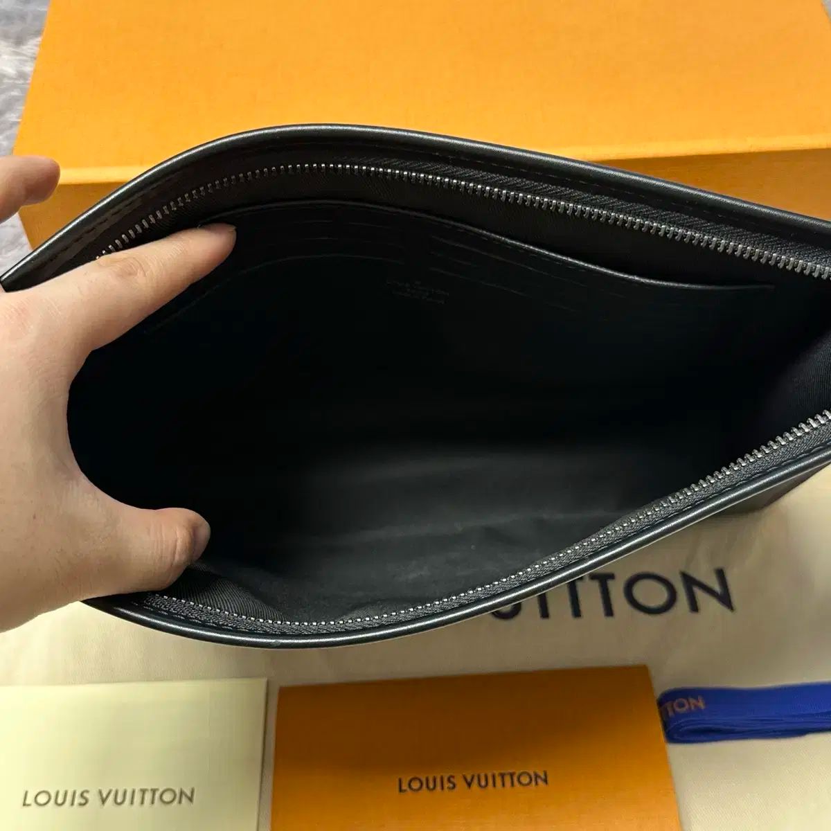 付属品完備 Louis