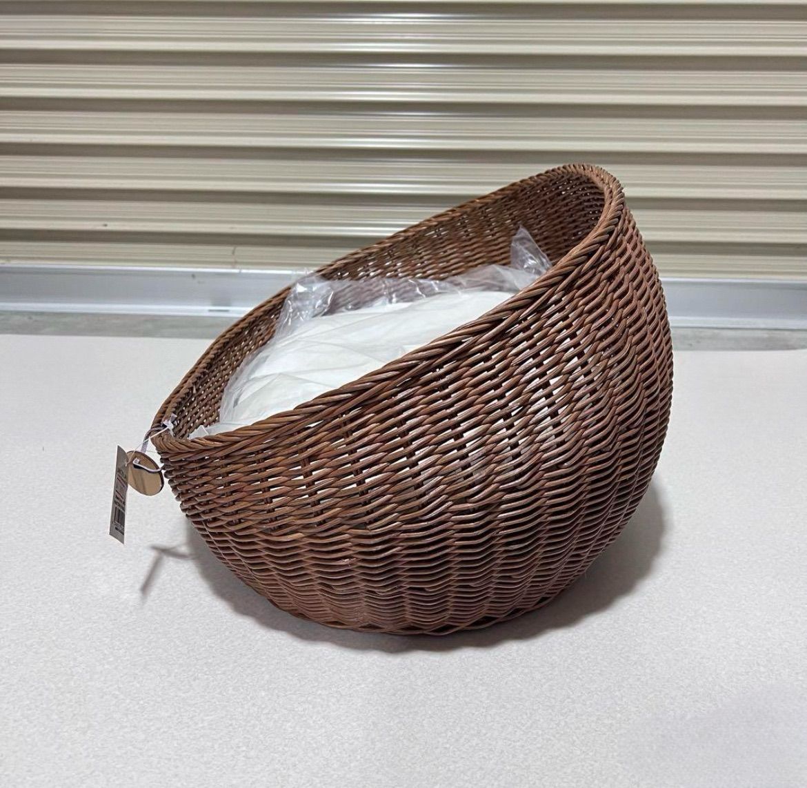 新品】夏物商品！天然素材 ラタンで作られたキャットハウス - おしゃれ 