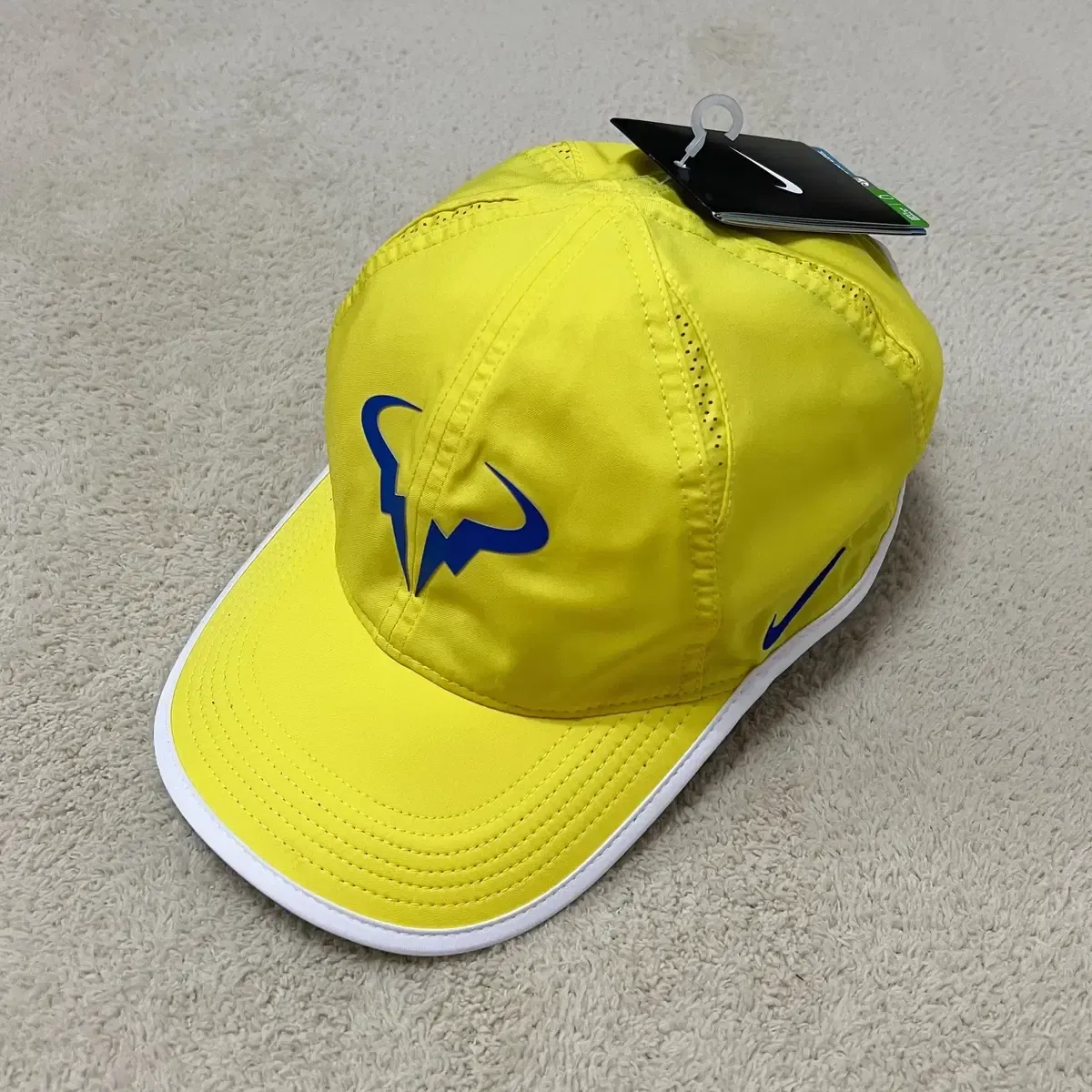 Nike ラファエル・ナダル キャップ 蛍光イエロー 2025年最新】ナダル キャップの人気アイテム - メルカリ