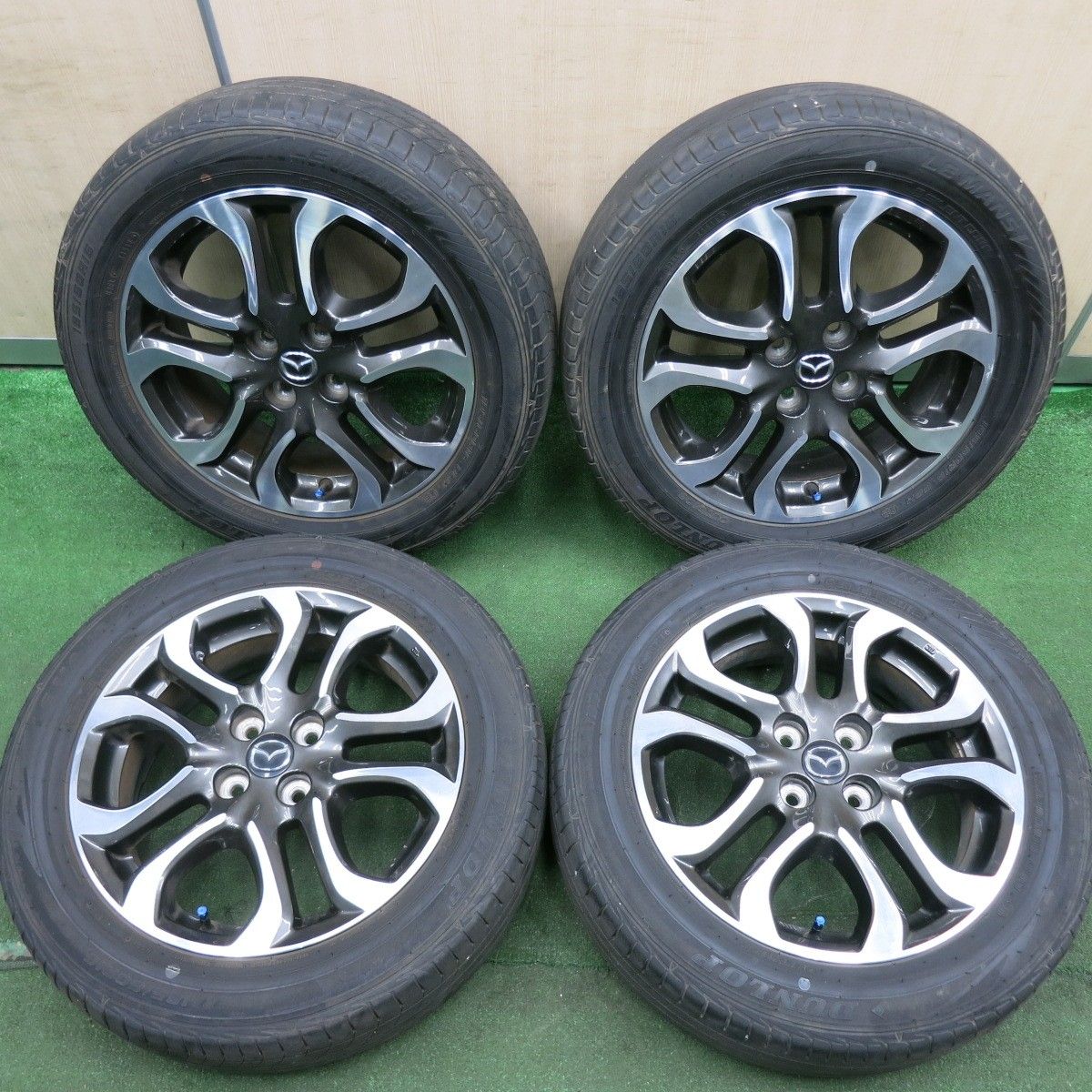 *送料無料* キレイマツダ DJ系 デミオ 純正 185/60R16 ダンロップ LE MANS V ルマン5 16インチ PCD100/4H4070301HAノ