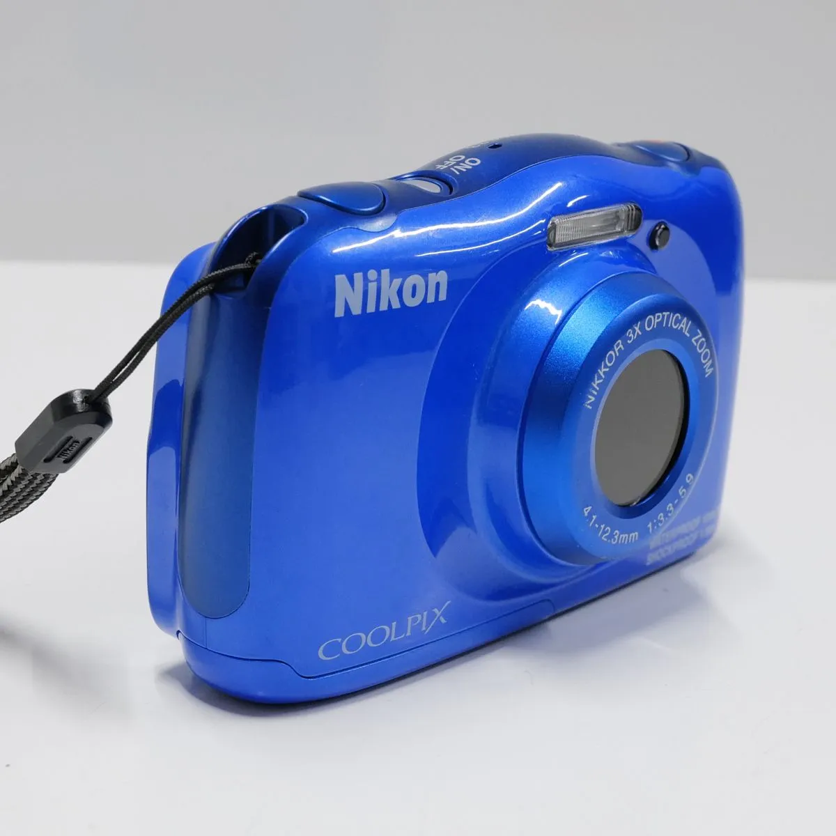 防水カメラ Nikon coolpix s33 BLUE-