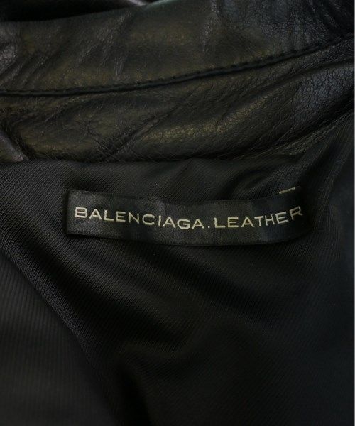 BALENCIAGA