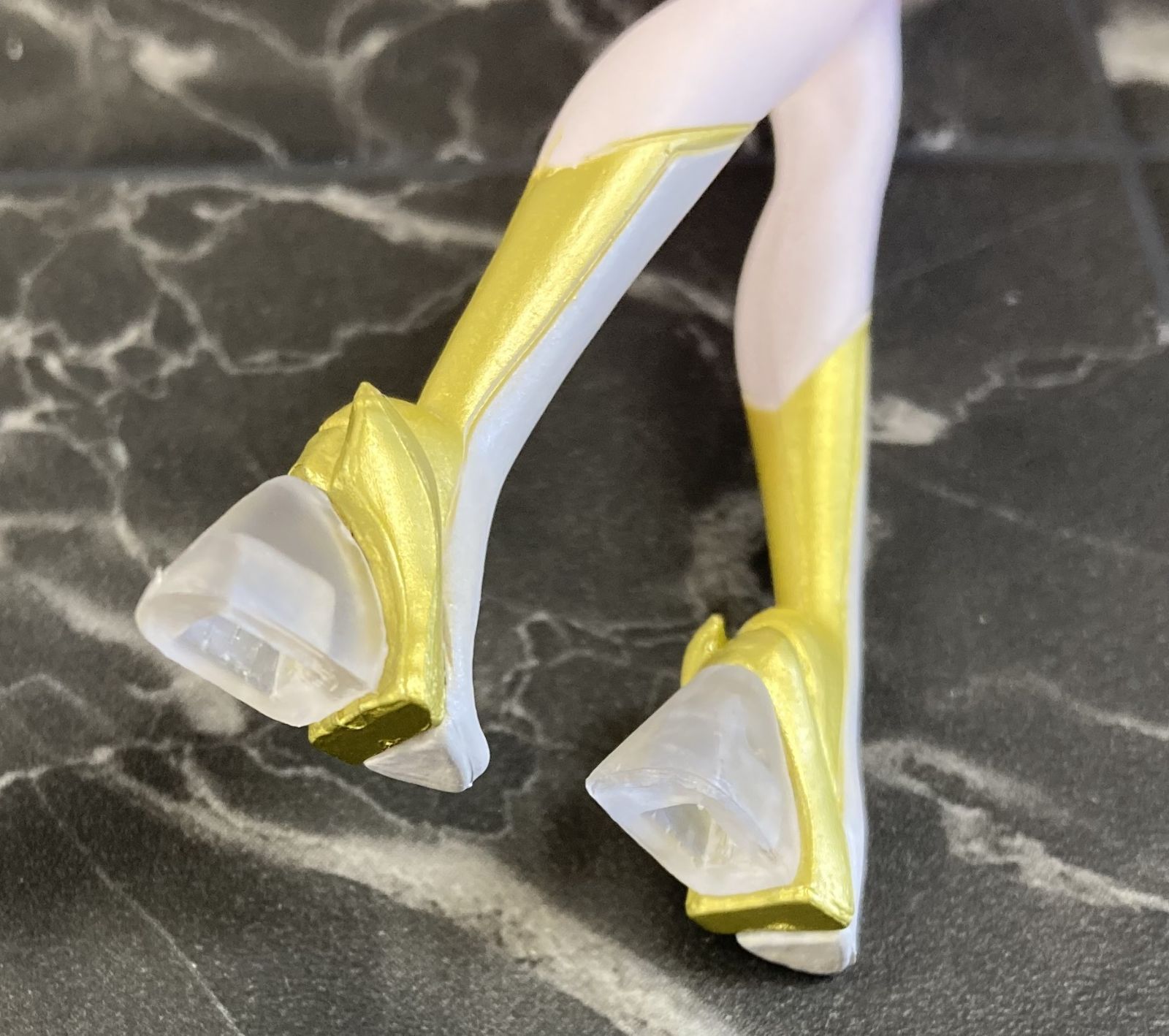 未使用品 カガリ・ユラ・アスハ / フレイ・アルスター / ラクス・クライン ガンダムSEED FREEDOM」ラクス＆カガリの細い腰に釘付け