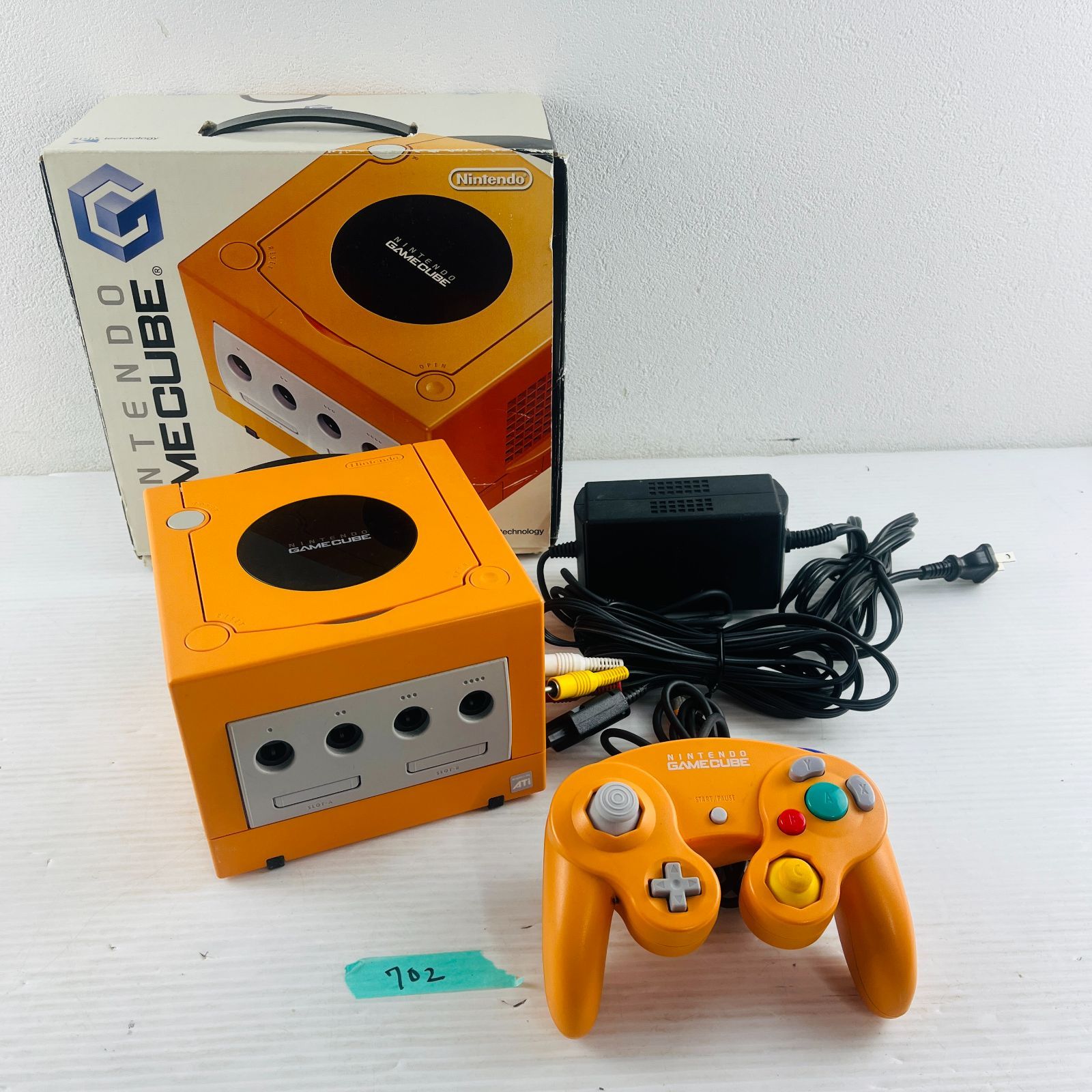 任天堂 ゲームキューブ NINTENDO GAMECUBE オレンジ 箱あり