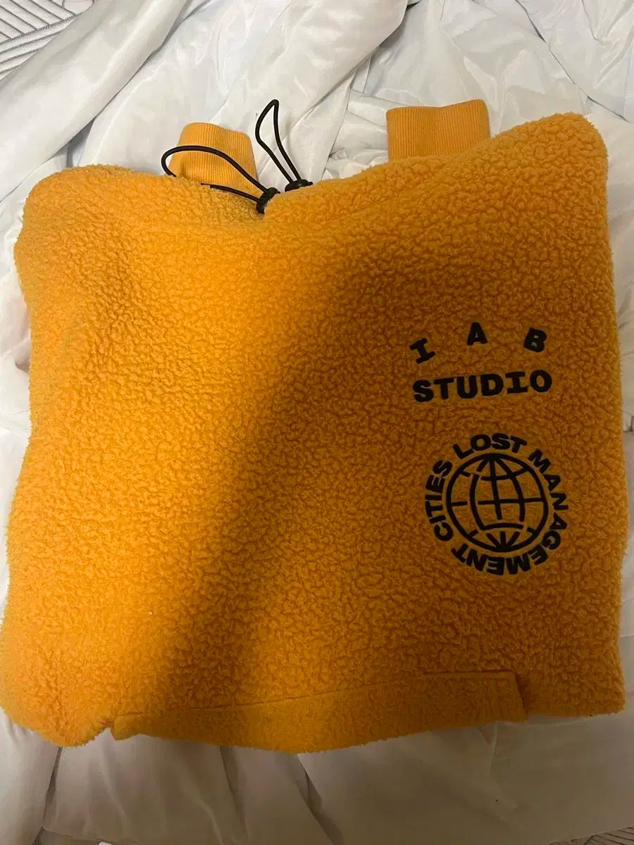 Lmc X IAB Studio アイエプスタジオ フード付きTシャツ m サイズ