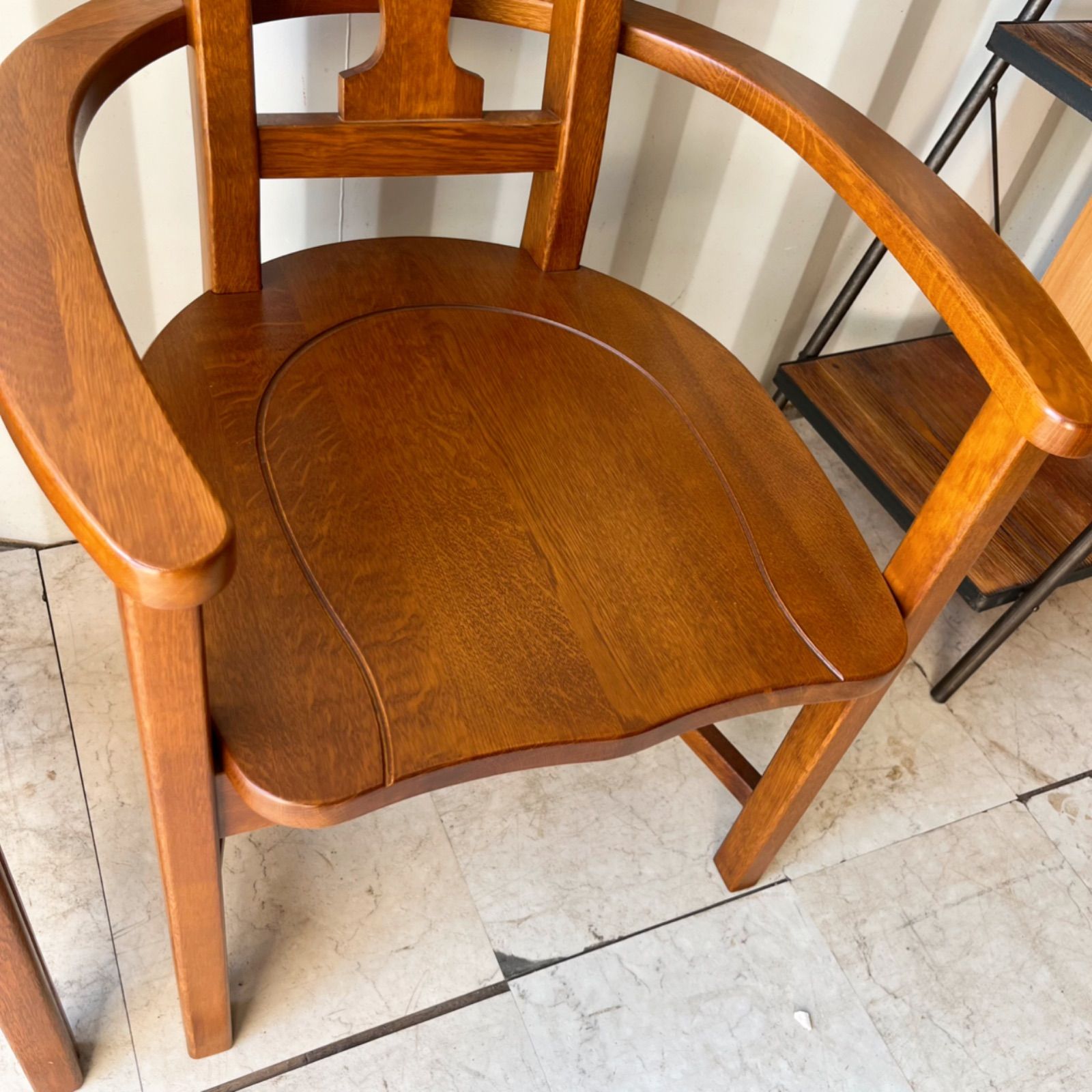 取付無料！Dr.コパ 銀座 風水 馬蹄椅子 天然木ナラ材肘掛け付きチェア2脚✨ 取付無料！Dr.コパ 銀座 風水 馬蹄椅子 天然木ナラ材肘掛け付き