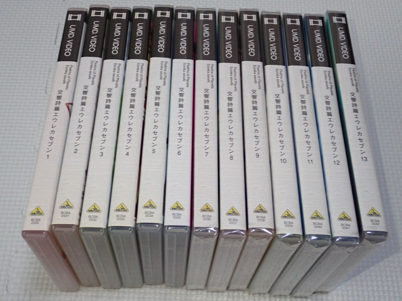 PSP☆交響詩篇 エウレカセブン 全13巻セット UMD VIDEO 収納ケース付