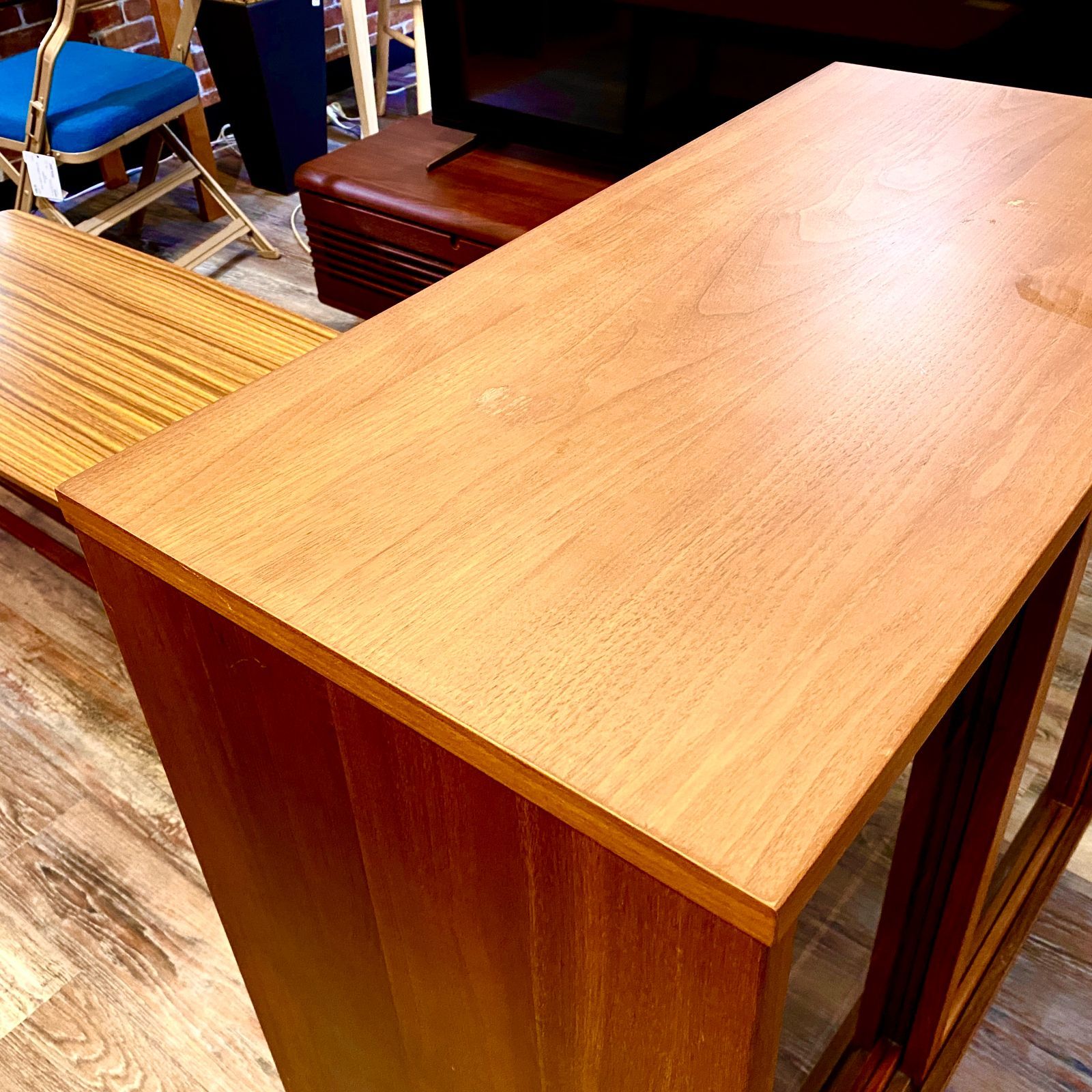 D-11020 MUJI 無印良品 ガラスキャビネット ウォールナット突板 廃版品