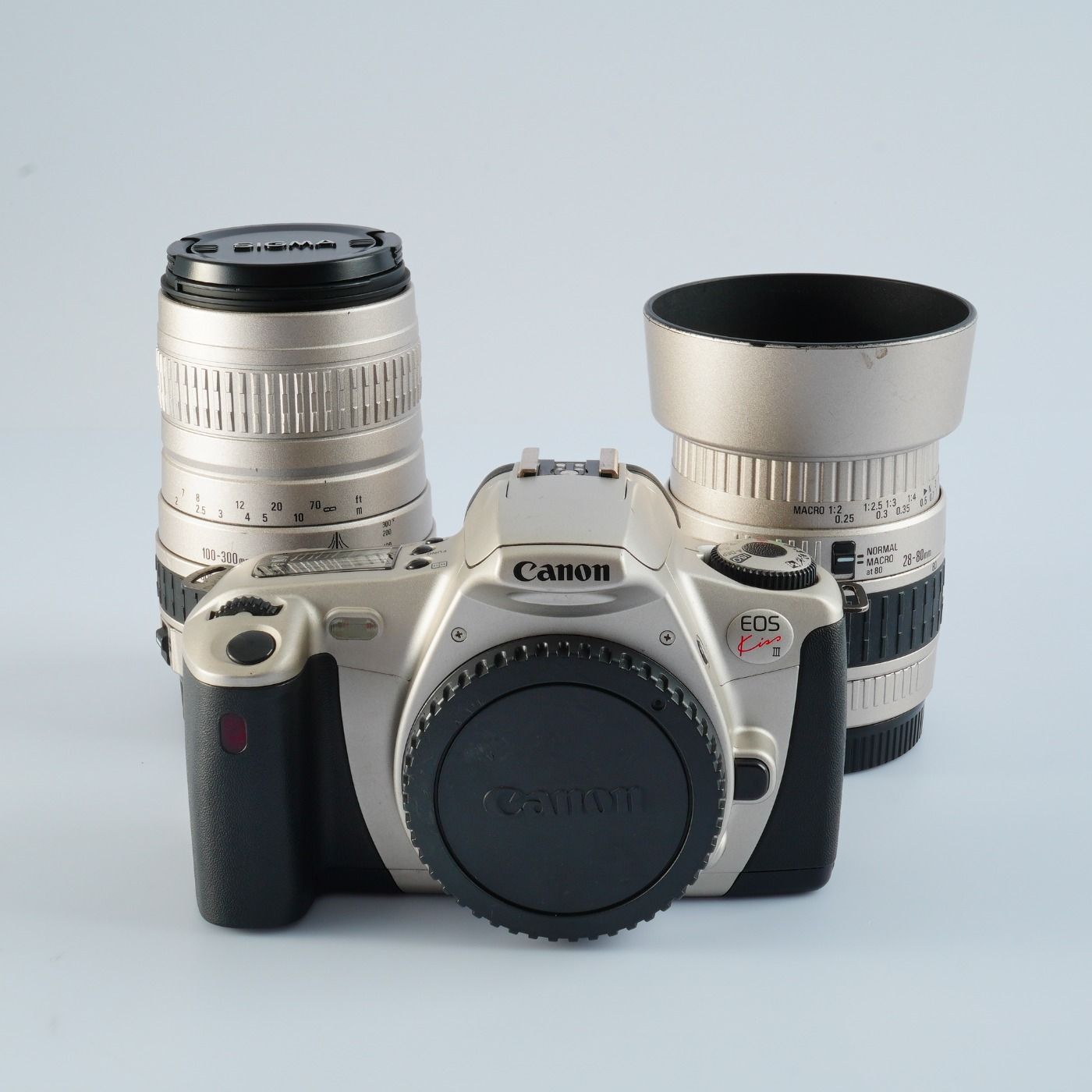 Canon EOS kiss3　一眼レフカメラ　SIGMAレンズ2個付属 Canon EOS kiss3 一眼レフカメラ SIGMAレンズ2個付属 カテゴリー