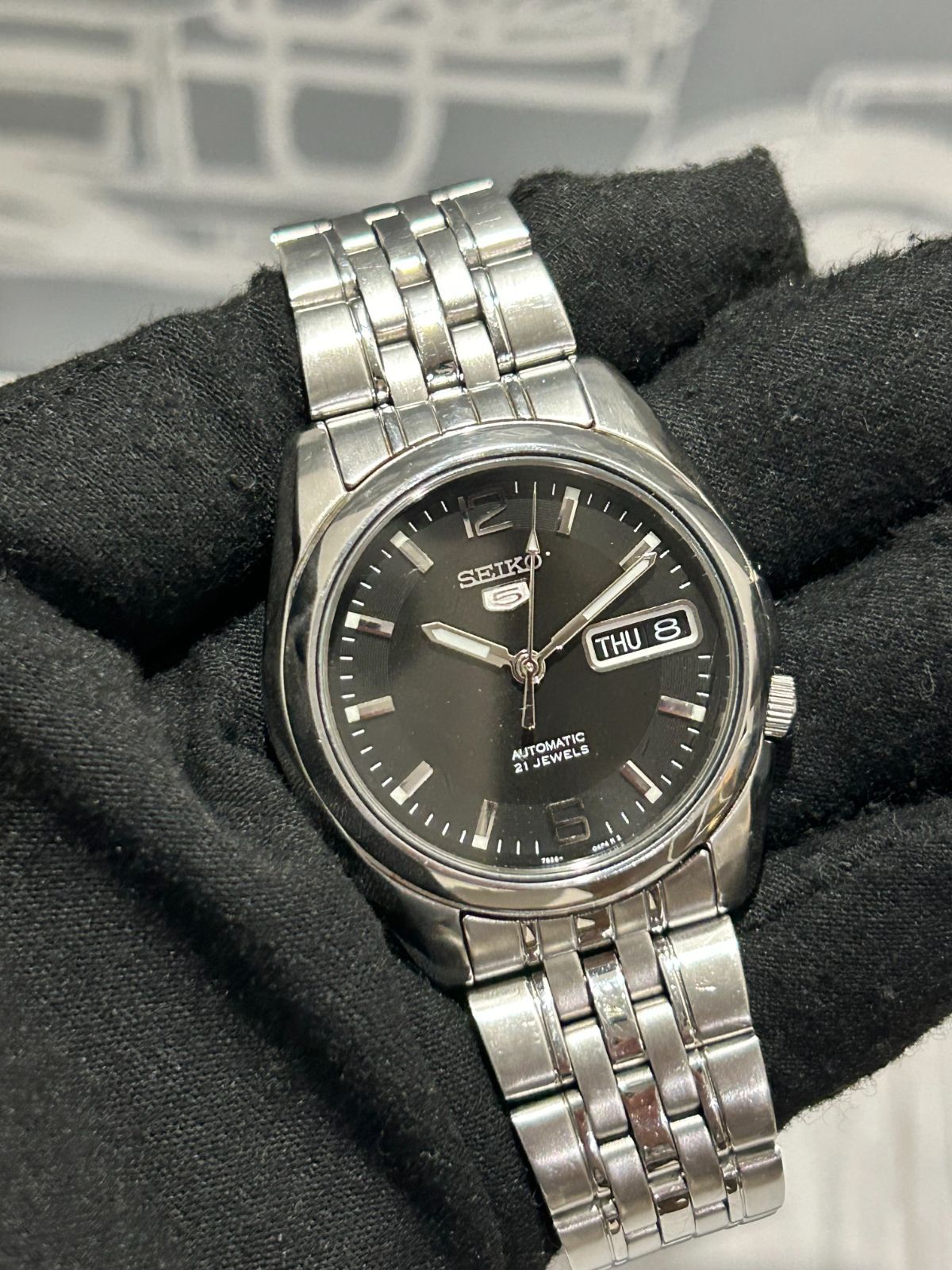 7S26-01V0 21Jewel