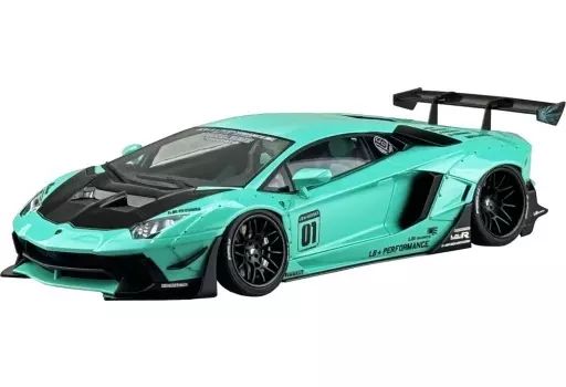 人気 【新品】プラモデル 1/24 LBワークス ランボルギーニ アヴェン