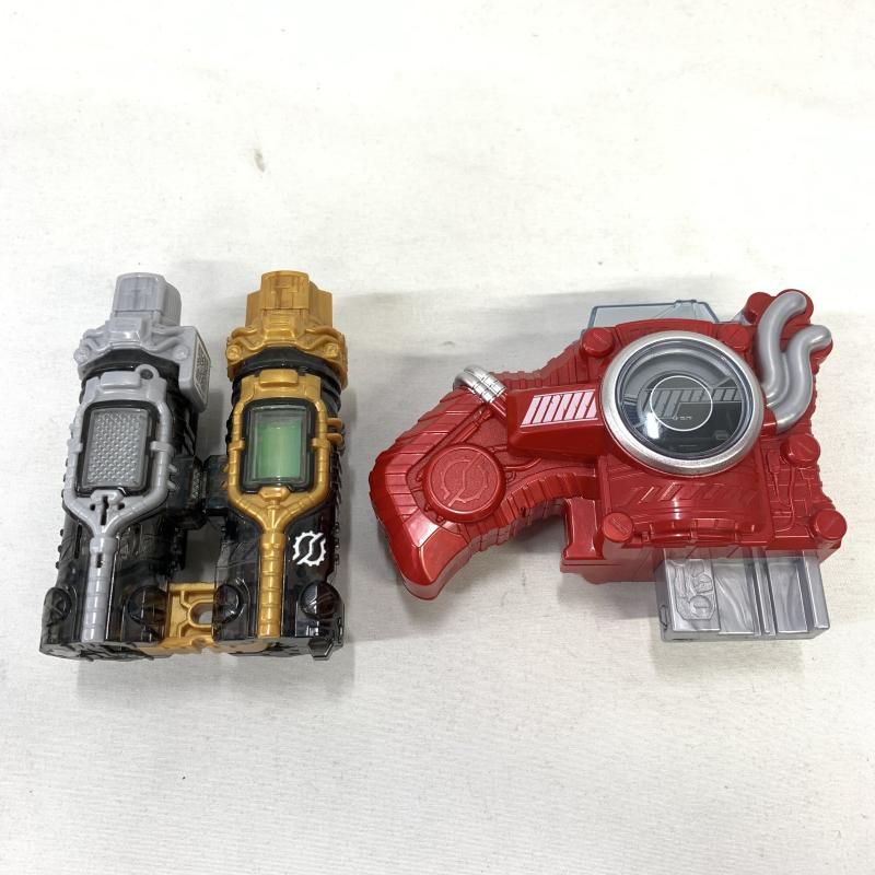 【中古】箱･説ﾅｼ)仮面ﾗｲﾀﾞｰﾋﾞﾙﾄﾞ DXﾌﾙﾌﾙﾗﾋﾞｯﾄﾀﾝｸﾎﾞﾄﾙ&amp;ﾊｻﾞｰﾄﾞﾄﾘｶﾞｰｾｯﾄ[91][240091384909] DXフルフルラビットタンクボトル&ハザードトリガーセット