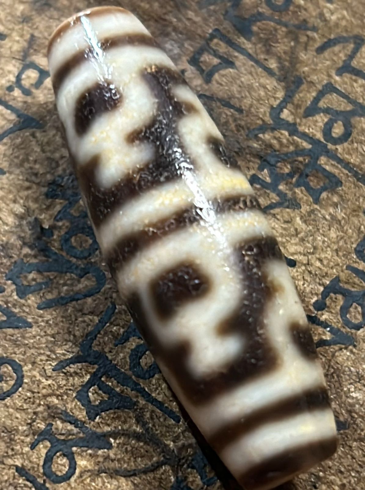 339天珠　専用です！　希少　西蔵　奉納型　プルバ　　dzibeads！ 八宝瓶天珠 至純台湾天珠 鑑定書付き 1／チベット 天珠 dZi