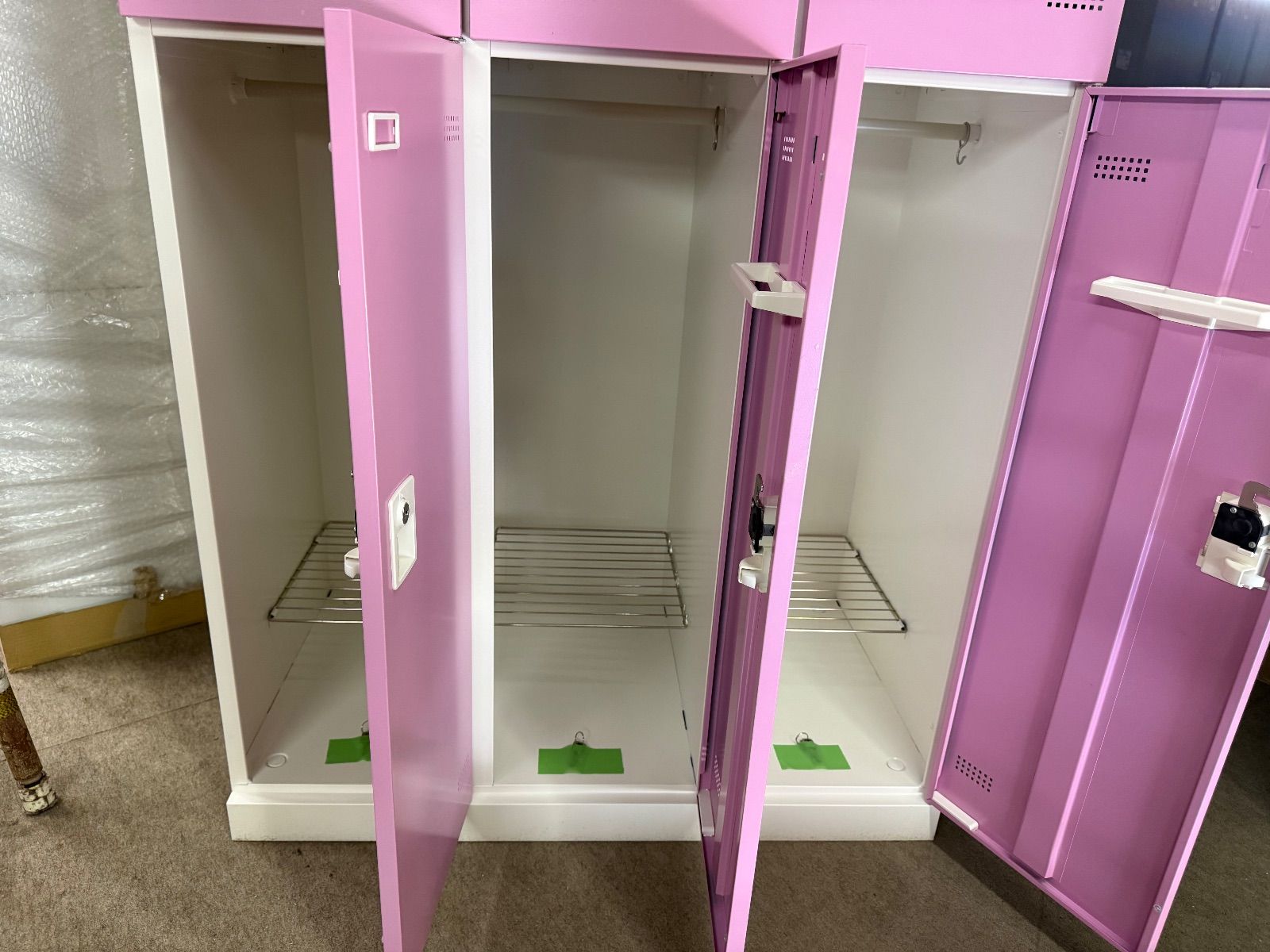 6人用ロッカー ピンク 鍵付き 生興 幅９０ 奥５１ 高さ１８０ｃｍ MARWIL-DEMENAGEMENTS_CH