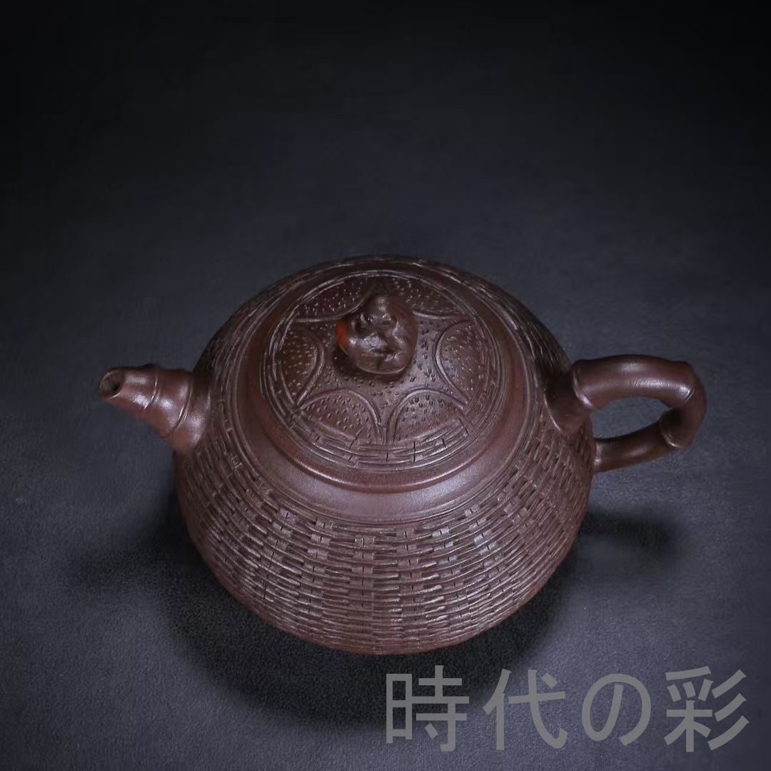 中国古美術 中国宜興 紫砂壺 靈猴献瑞壺 底款 汪寅仙 原鉱紫泥 急須 茶壺 煎茶道具 唐物 茶銚 在銘 時代陶器 收藏品 R07101816 SKLAD-KIRPICHA_RU