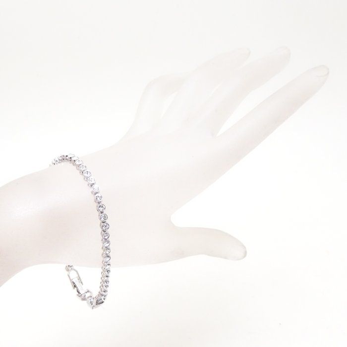 スワロフスキー　テニスラウンドデラックス　ブレスレット SWAROVSKI スワロフスキー テニスラウンドデラックス