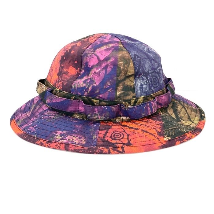 SUPREME シュプリーム