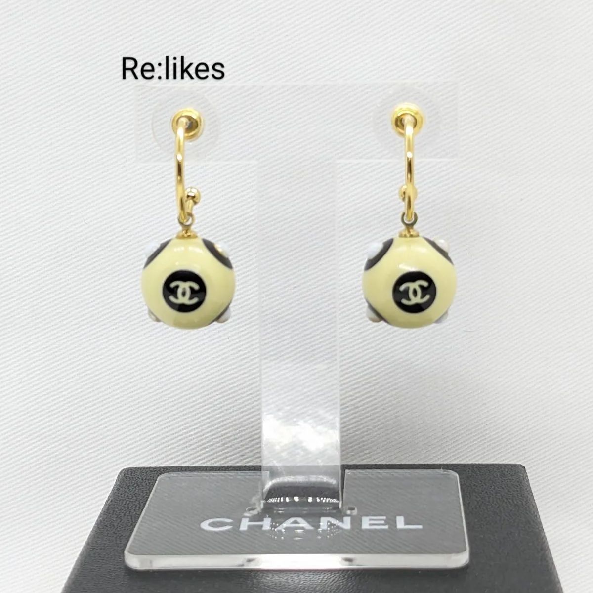 CHANEL シャネル ココマーク ボール スイング フープ ゴールド ピアス