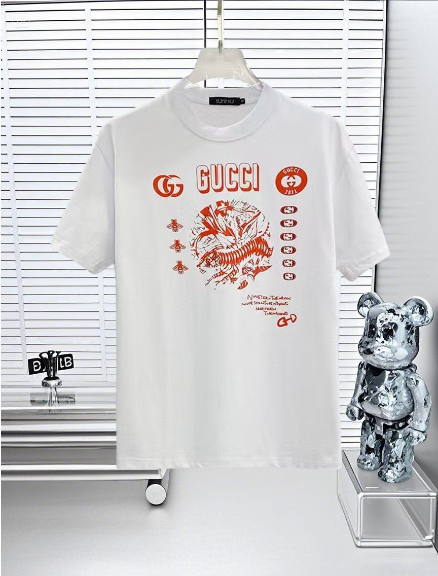 今日 GUCCI グッチ 25SS プレミアムカラープリント T シャツ