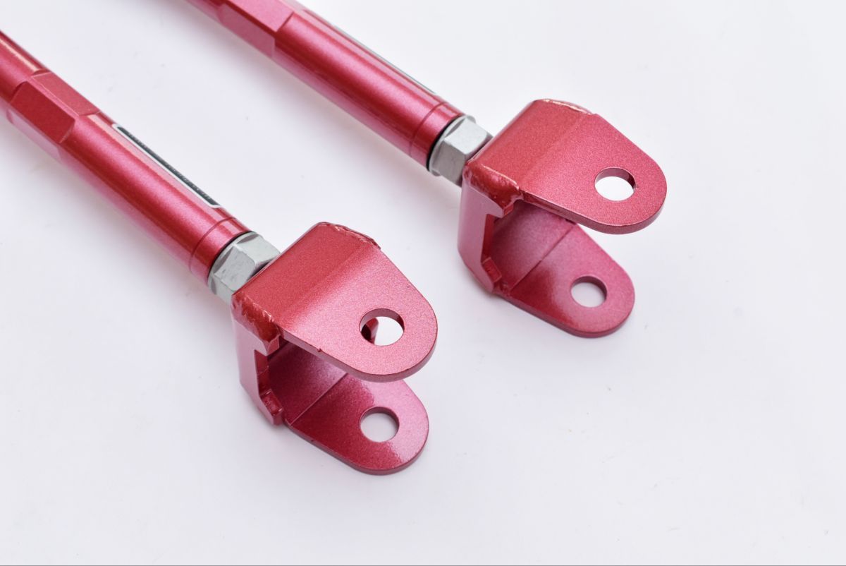 トーコントロールアーム