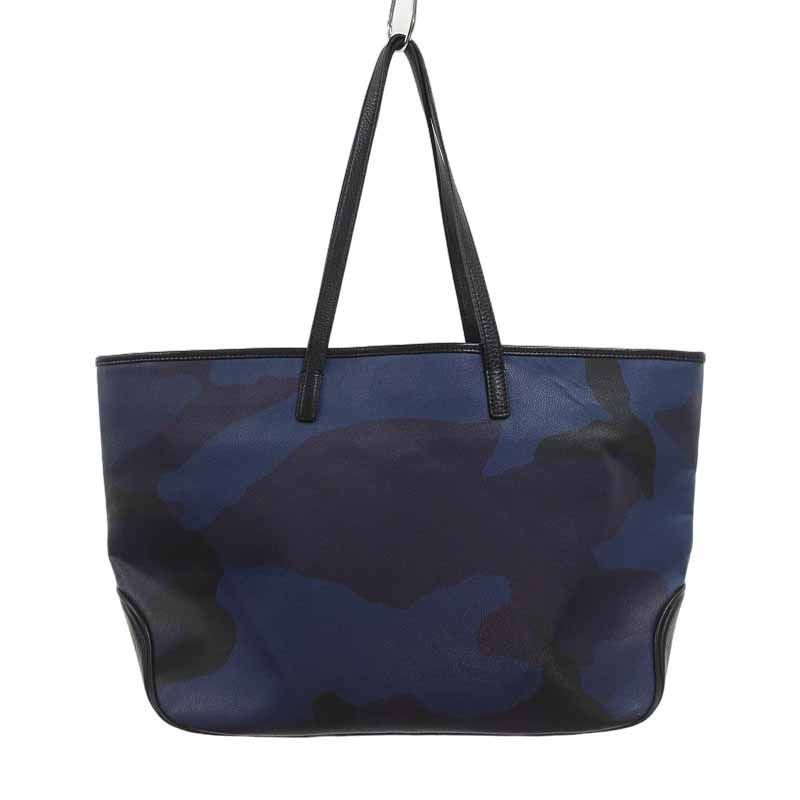 ウノピュウノウグァーレトレ 1 PIU 1 UGUALE 3 PELLE MORBIDA 113 カモ 迷彩 レザー トート バッグ ブルー系カモ サイズ ユニセックス表記なし