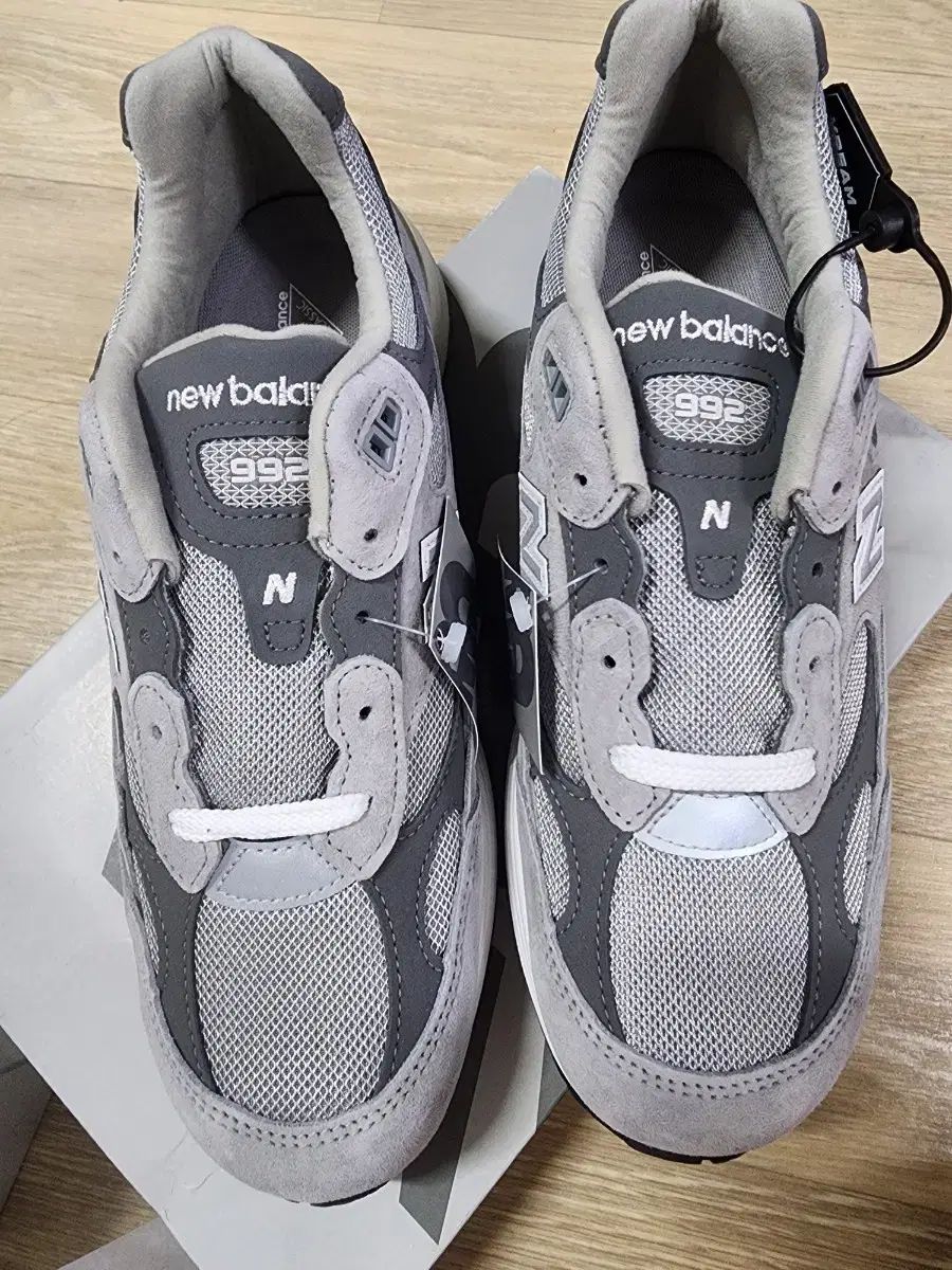 992 コアグレー