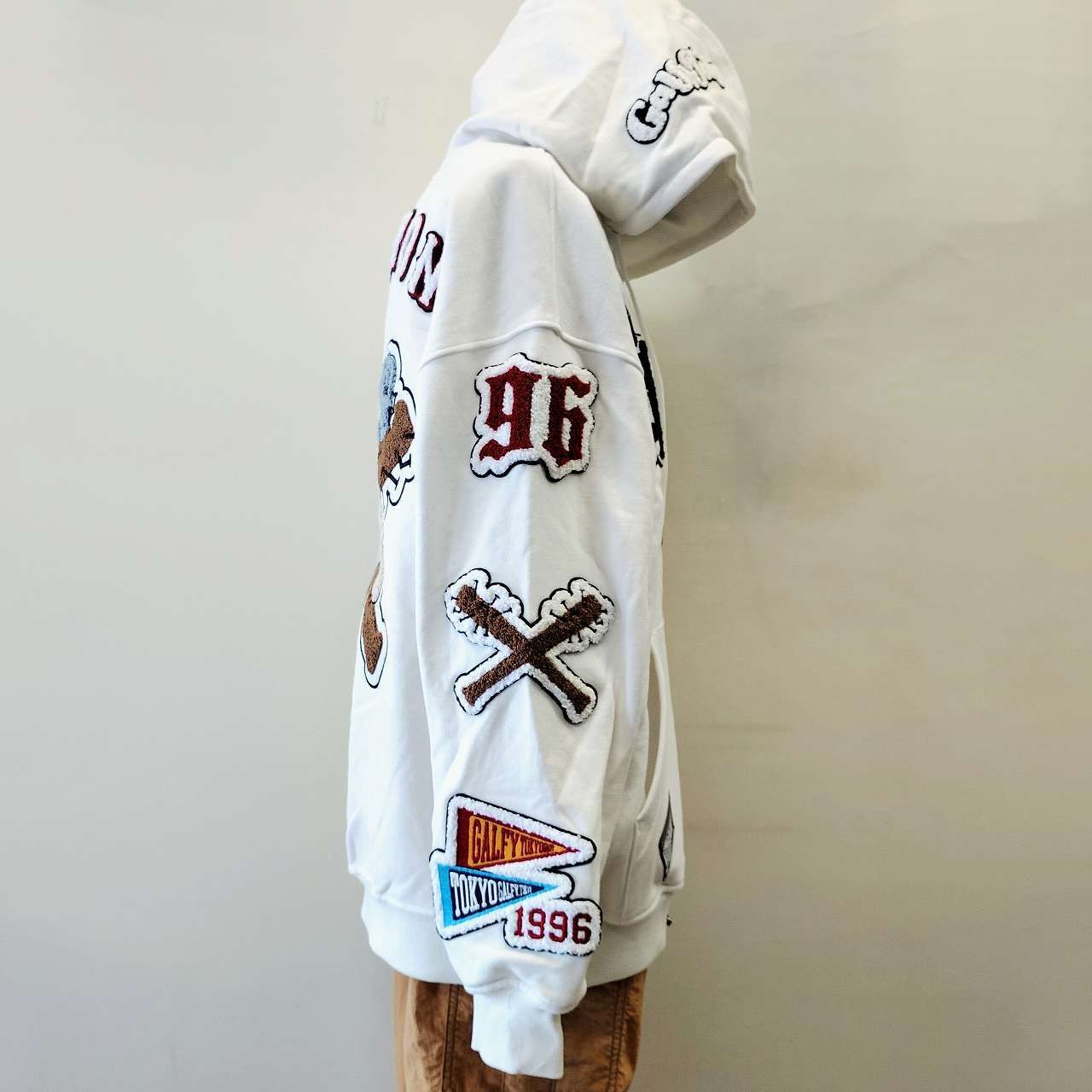 ガルフィー GALFY ワンワン大学 パーカー 白 （中型犬） XL - メルカリ