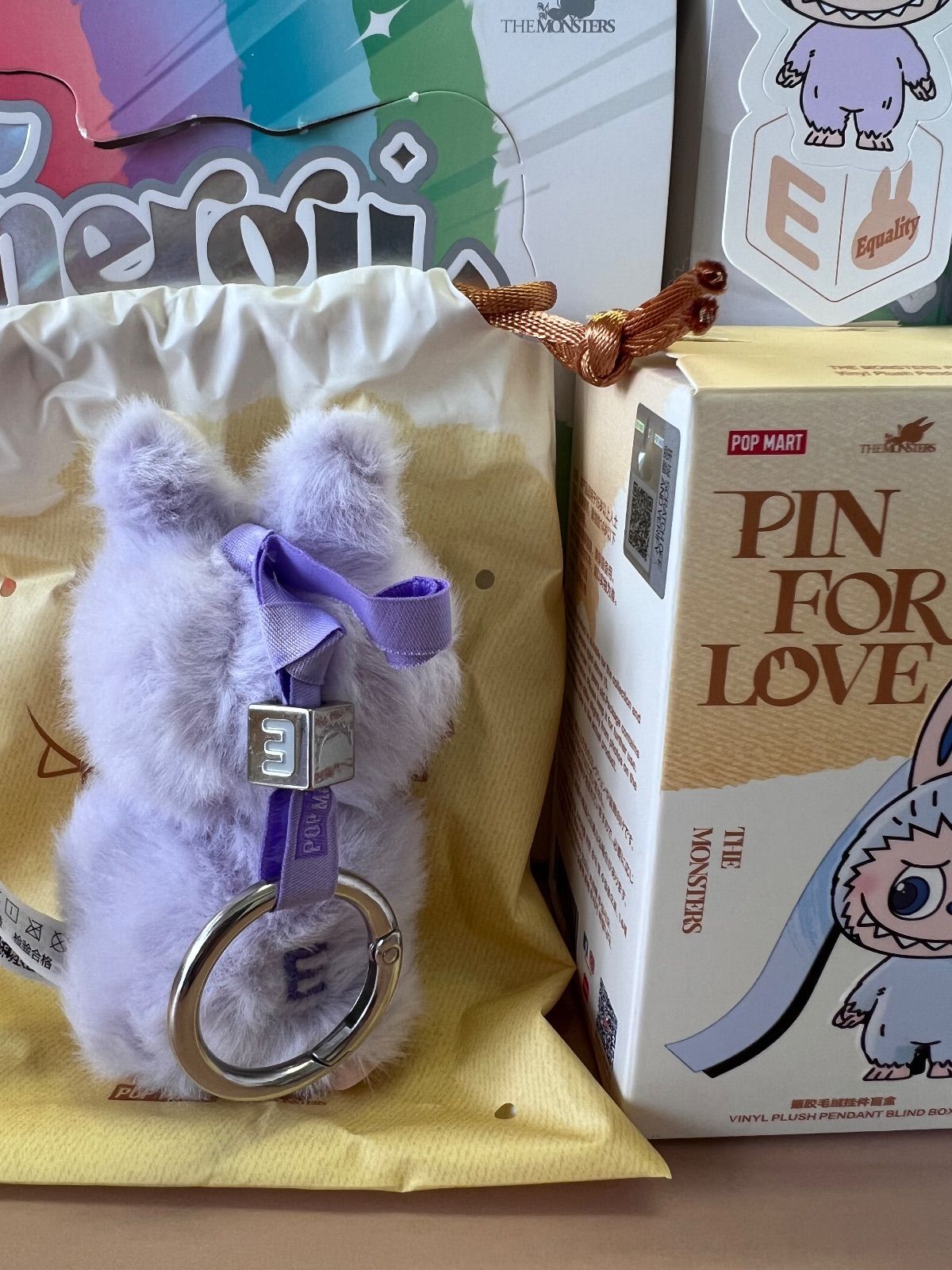 ⭐️【正規品・新品未使用】イニシャル［E］ POP MART ラブブ LABUBU