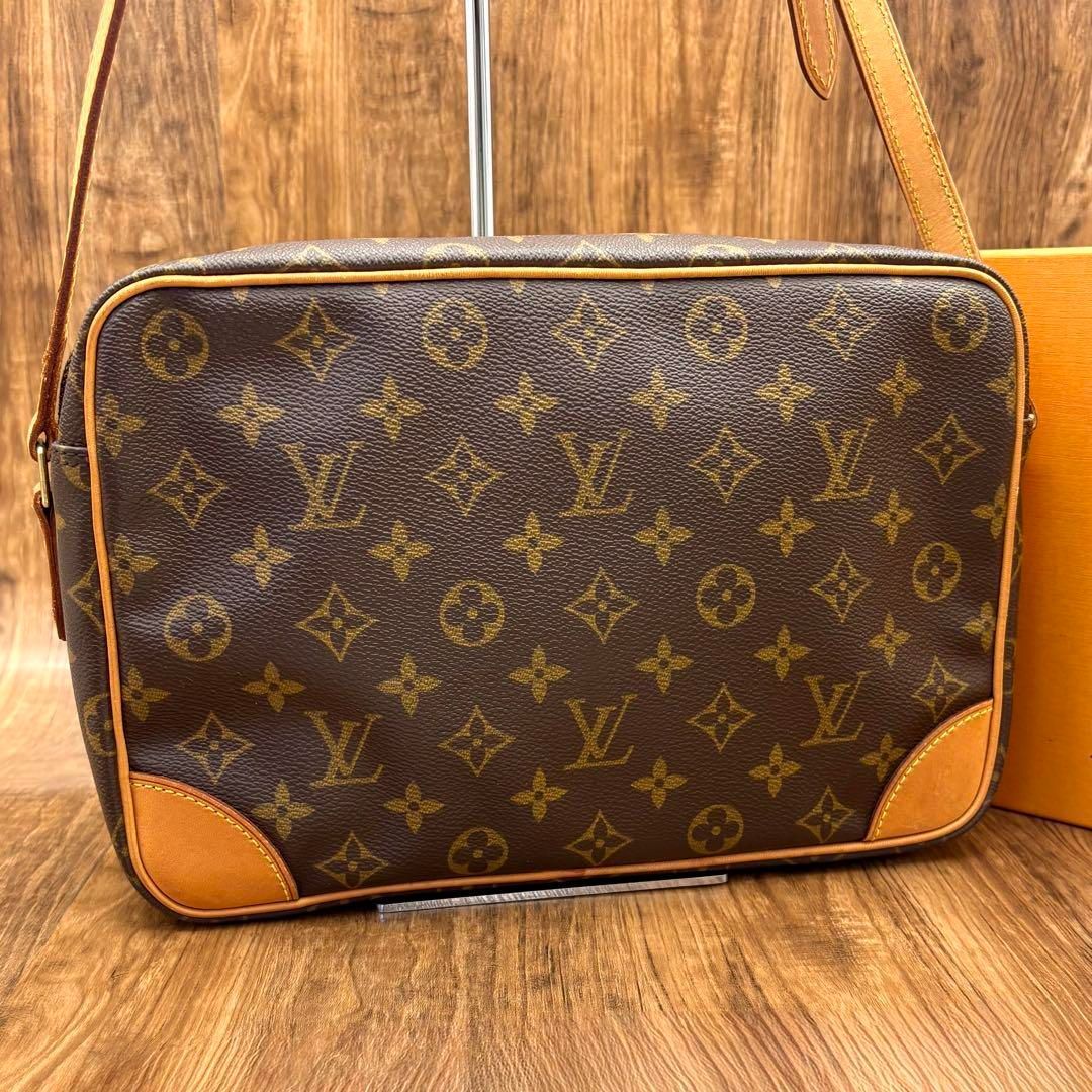 M*n様 【美品】ルイヴィトンモノグラム トロカデロ30 ショルダーバッグ LOUIS VUITTON トロカデロ 30 モノグラム ショルダーバッグ