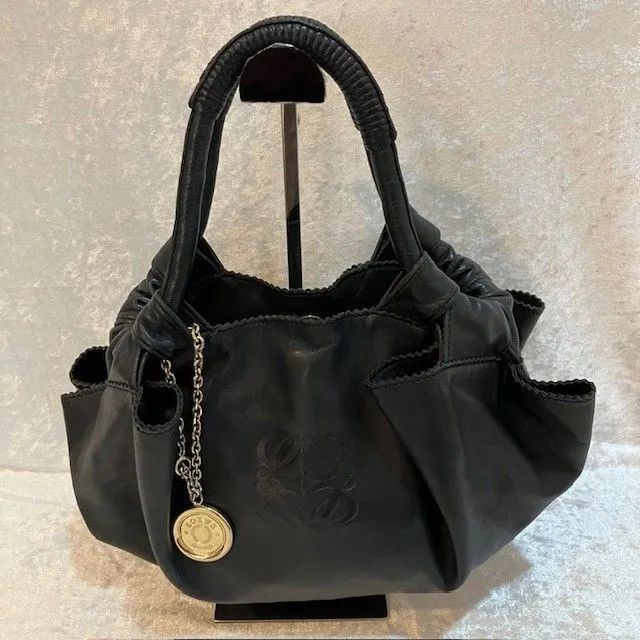 ロエベ LOEWE ナッパアイレ ハンドバック ナッパレザー ブラック