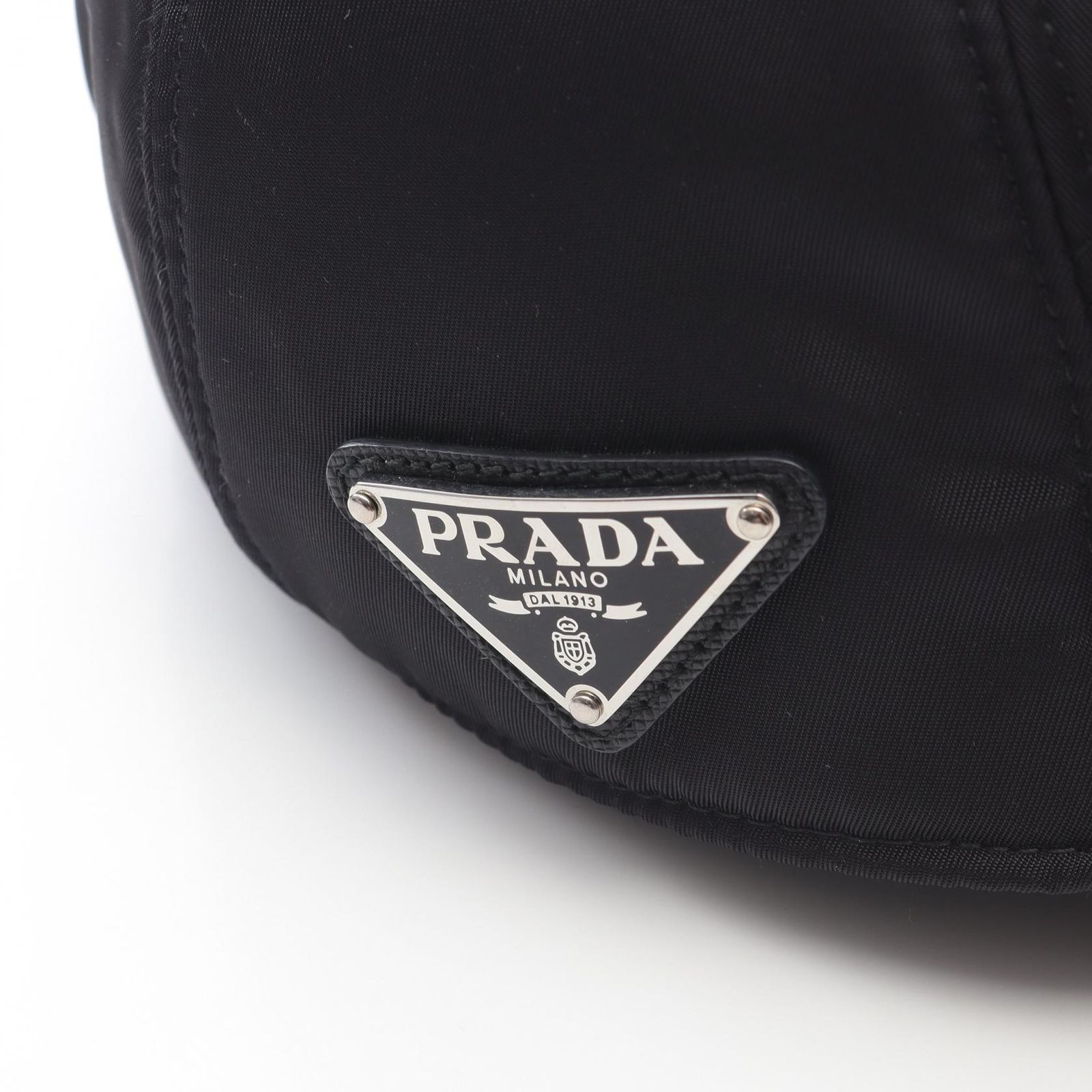 プラダ PRADA キャップ BK ナイロン キャップ ユニセックス Used