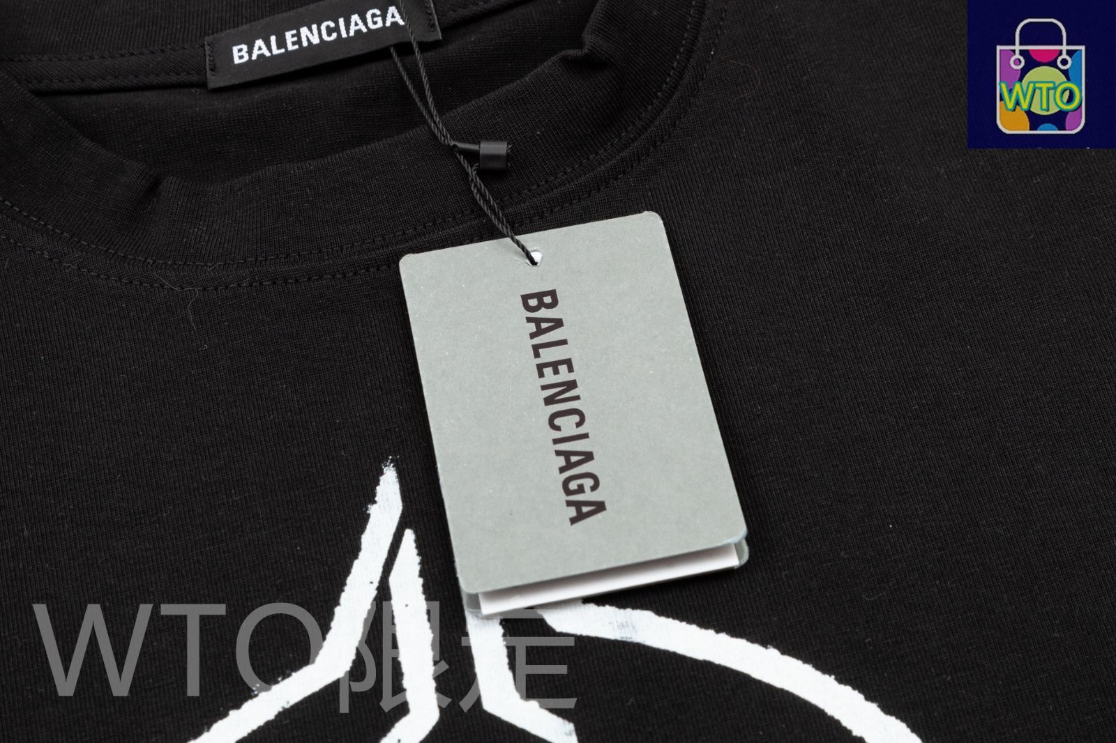 本日限定特価】BALENCIAGA ロックデザイン クルーネックTシャツ