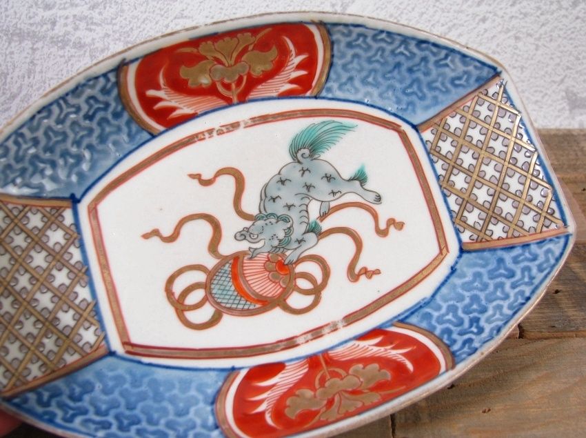 古伊万里 染錦 龍 唐獅子 牡丹　大平四方皿 古伊万里 染錦 龍 唐獅子 牡丹 大平四方皿