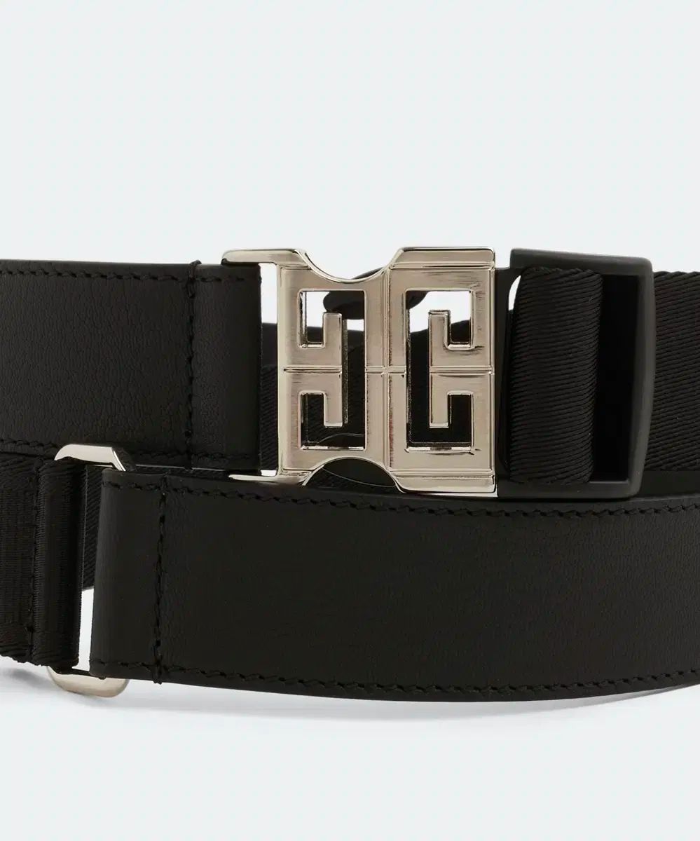 Givenchy ジバンシィ