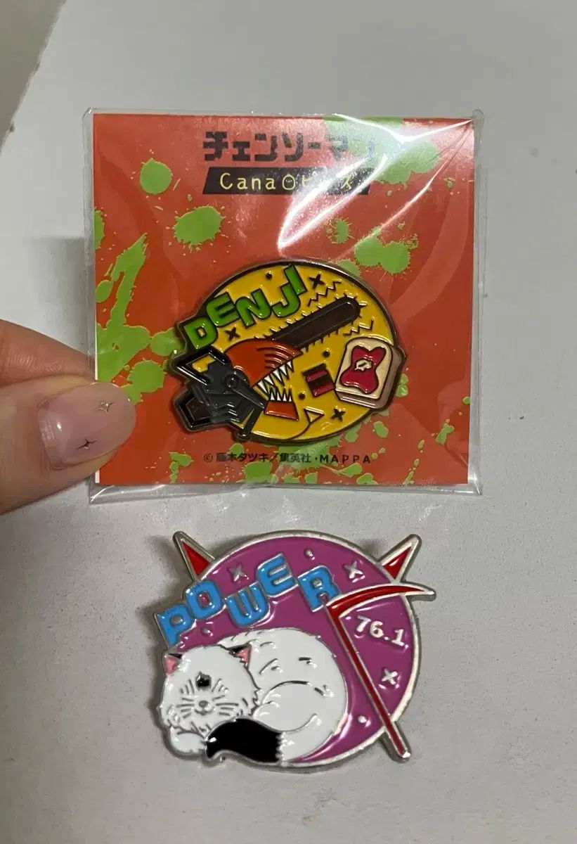 チェンソーマン テレ東 レゼ篇 アクリルブロック 特典 缶バッジ デンジ