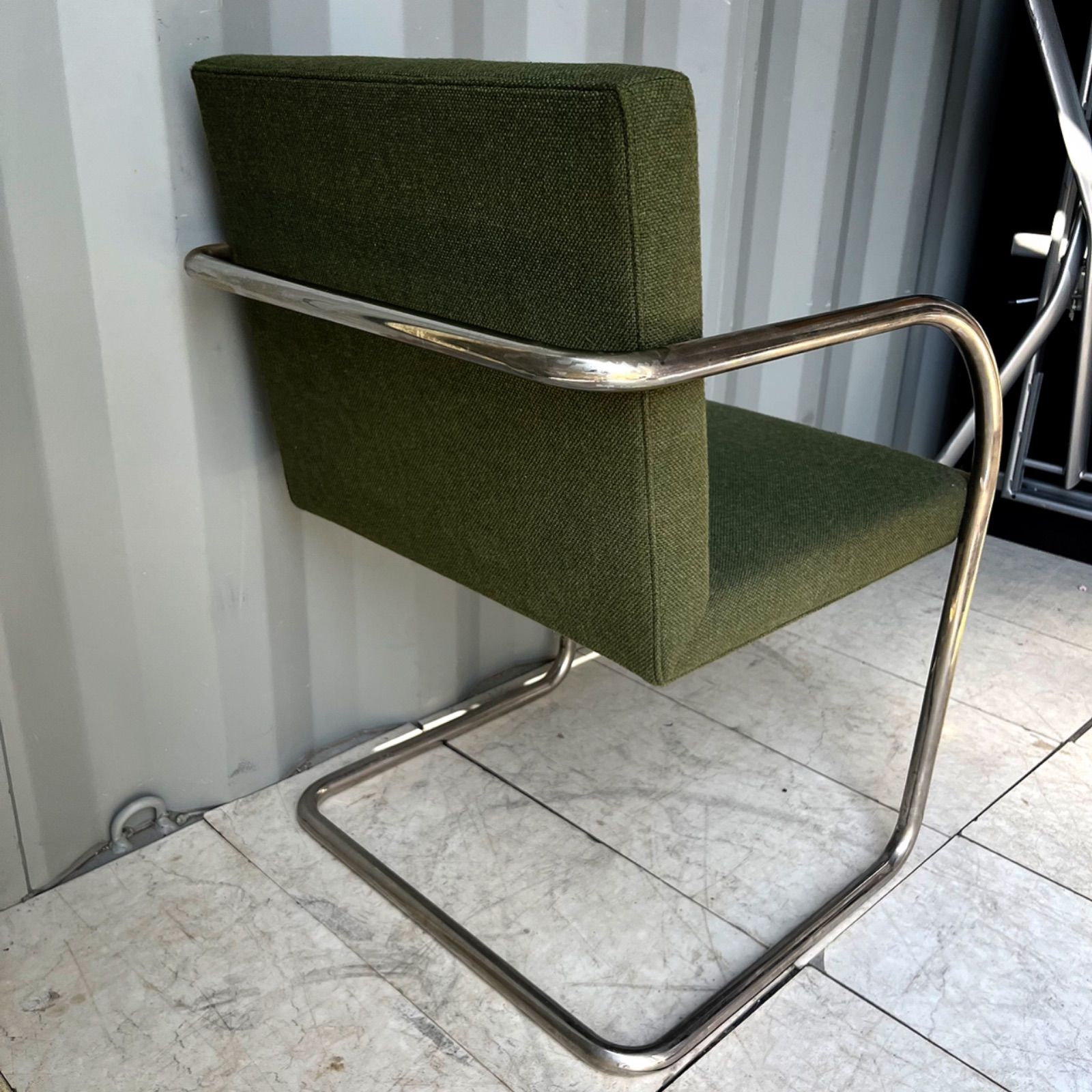 取付無料！ノール ブルーノ チューブラー グリーンファブリック アームチェア✨ 取付無料！ノール ブルーノ チューブラー グリーンファブリック