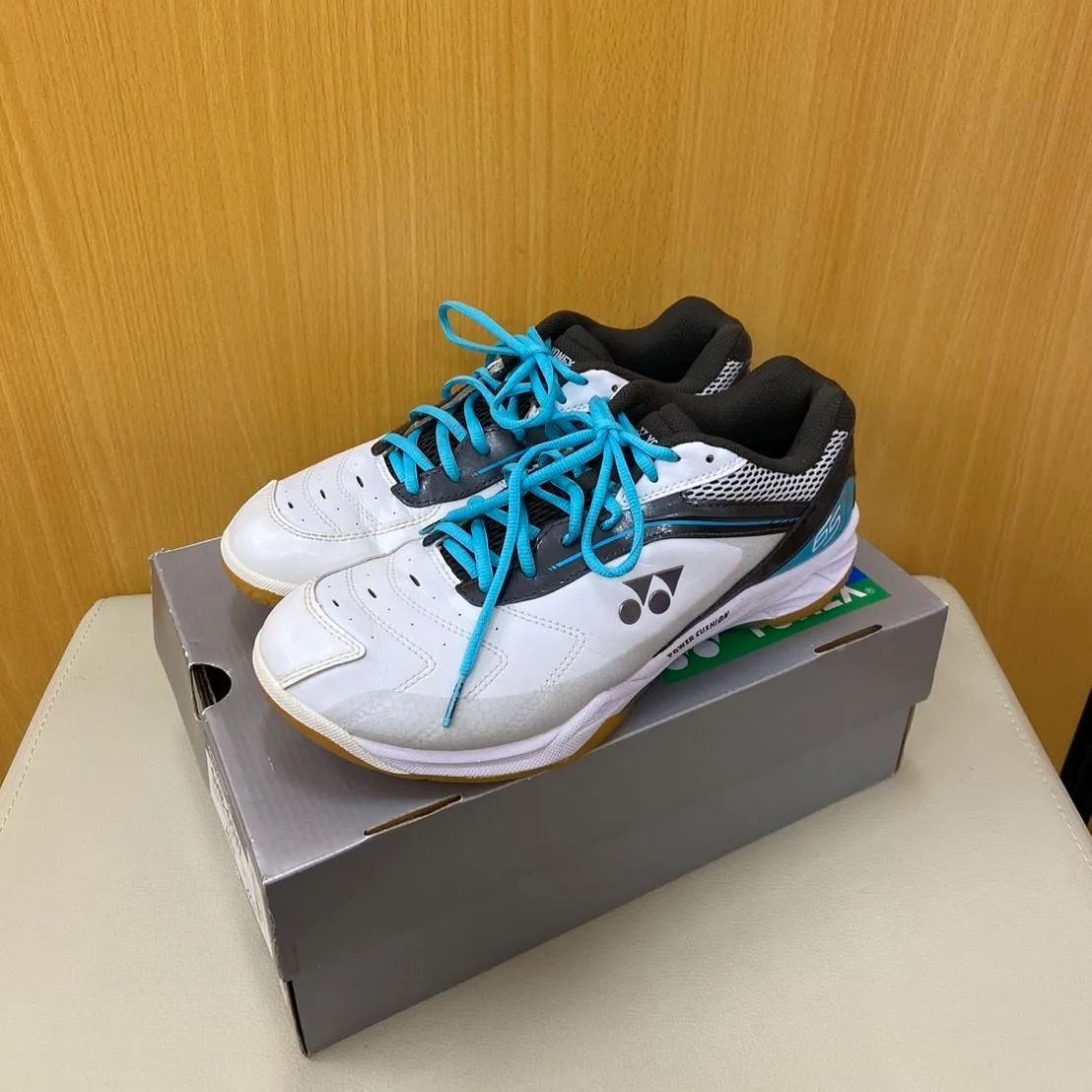 【✨箱　説明書付き✨】27.5　メンズ　運動靴　スニーカー　ヨネックス　YONEX　パワークッション　65　ワイド　POWER CUSHION　SHB‐65W　運動　バドミントン　バトミントン　シューズ　カラー