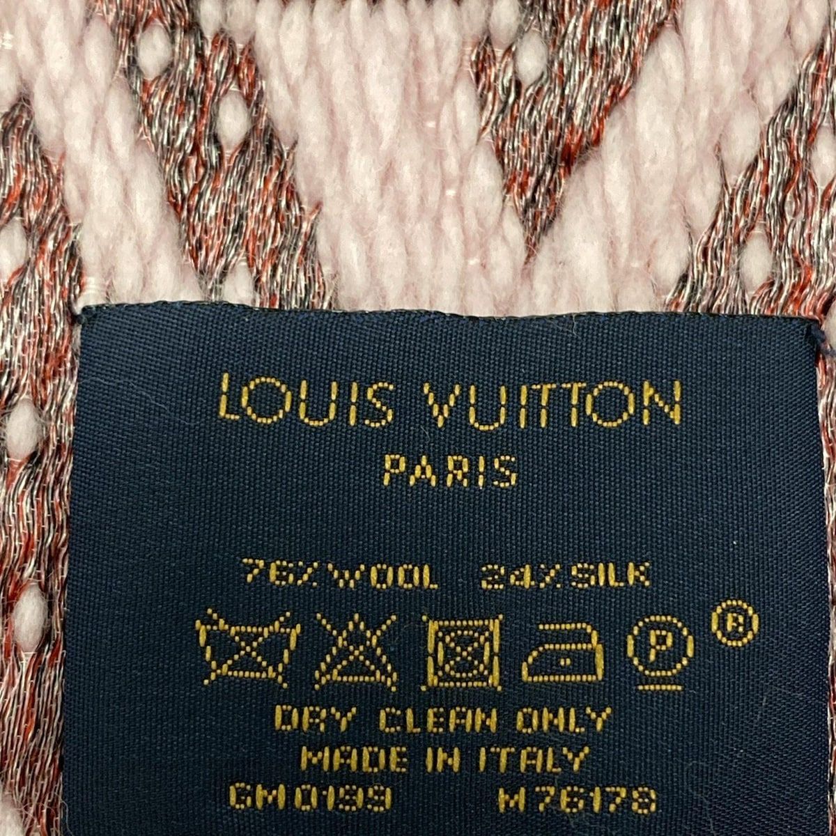 ルイヴィトン　マフラー　エシャルプロゴマニア　赤 LOUIS VUITTON ルイヴィトン マフラー エシャルプ・ロゴマニア