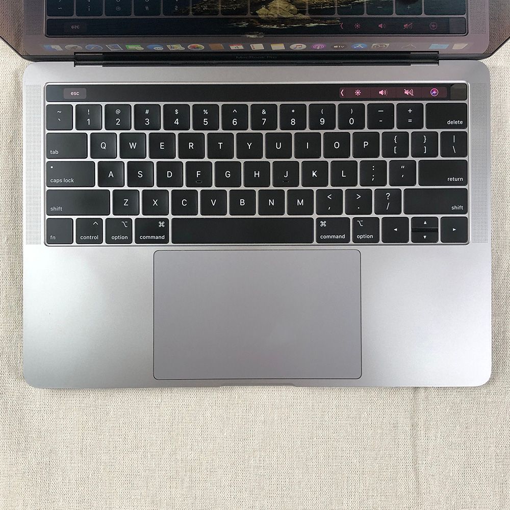 ◇ジャンク品・本体のみ◇Apple MacBook Pro (13インチ, 2019, Thunderbolt 3ポート x  4)【i7・16GB・512GB】☆画面表示異常 他 A1989 EMC3358/LT-JUNK-240728（158314） - メルカリ