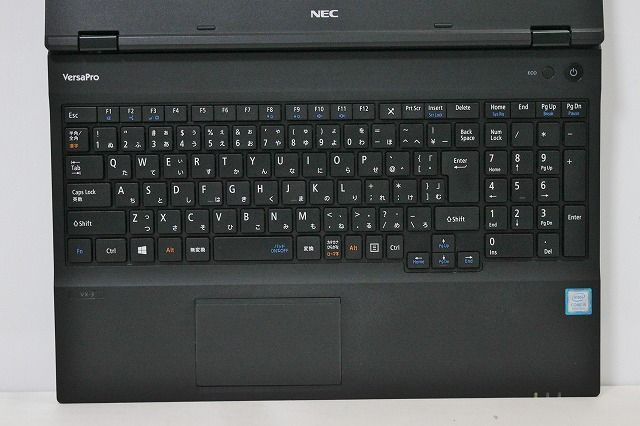 メモリ8GB SSD256GB