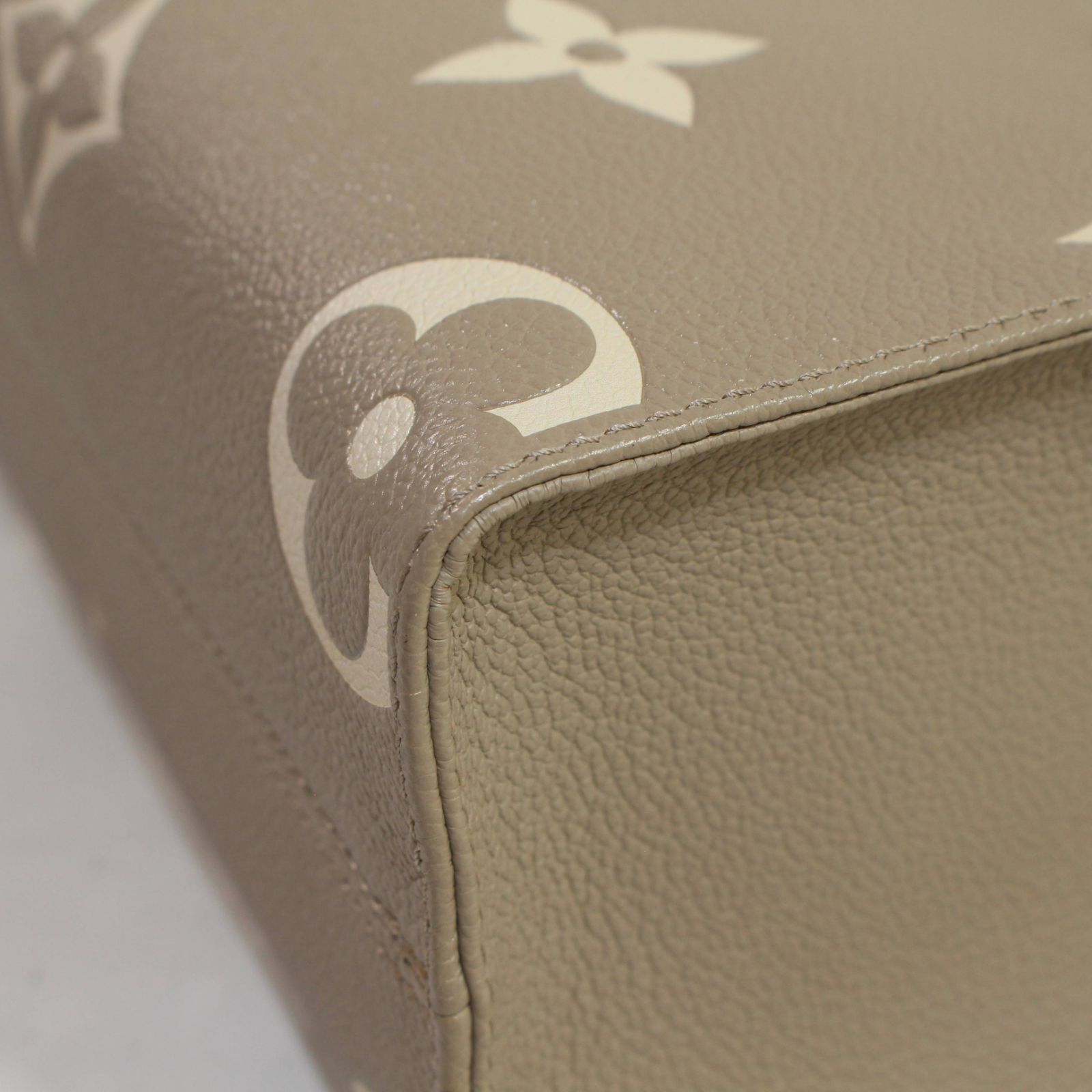 LOUIS VUITTON ルイヴィトン M45779 オンザゴーPM ICチップ ベージュ 