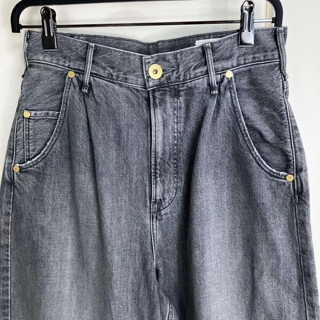 conte アッパーハイツ　デニム　24 辺見えみり アローズ　drawer 美品☆ 辺見えみり conte コンテ 別注タックデニムパンツ