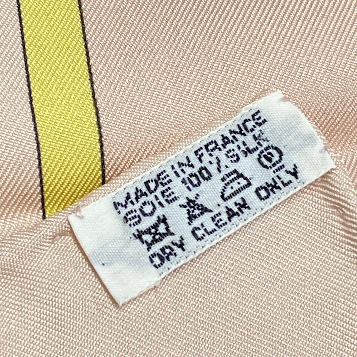 HERMES(エルメス) スカーフ カレ90 ピンク×ベージュ×マルチ L 